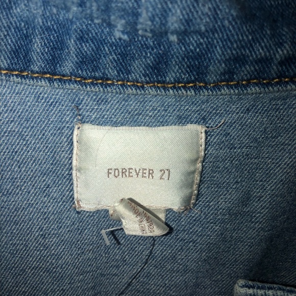 Distressed Jean Jacket - Picture 5 of 6